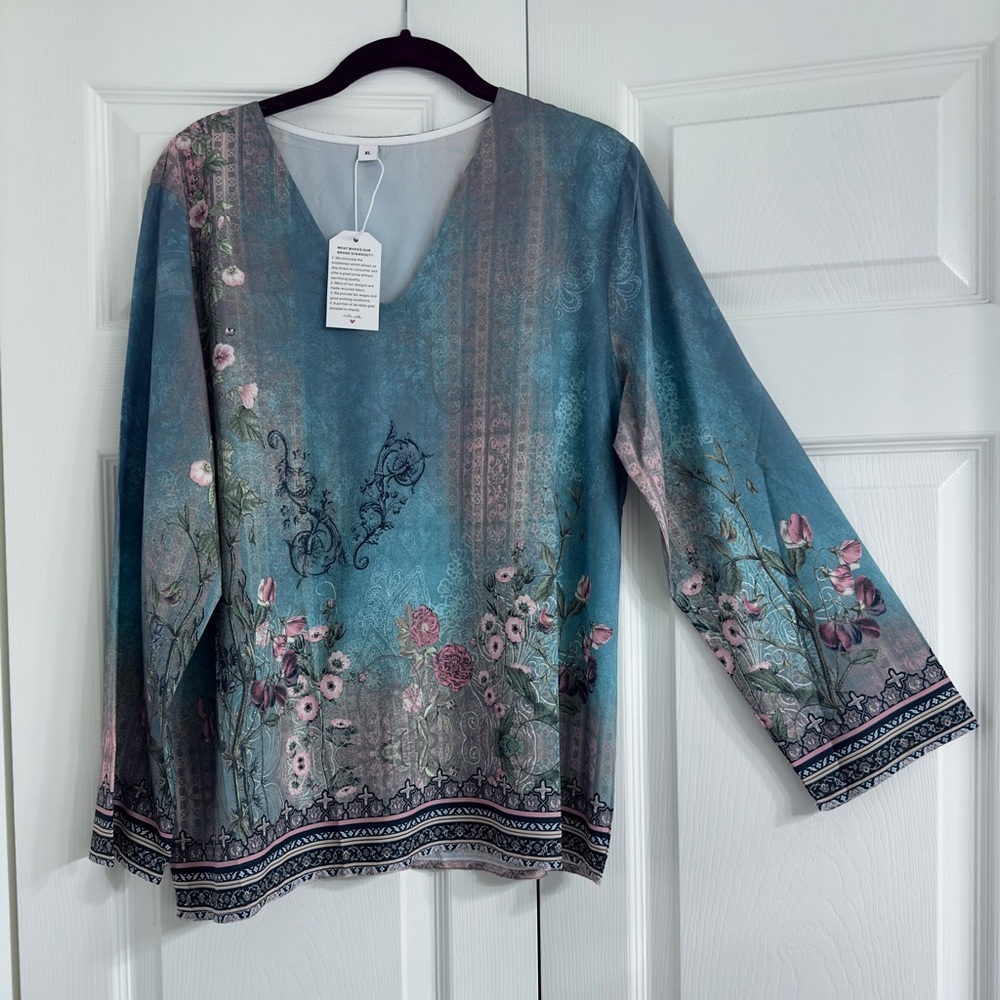 Tunic blouse with beautiful print